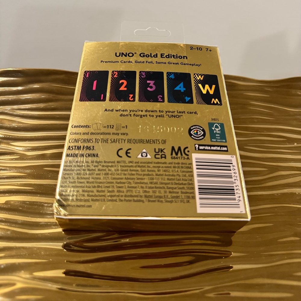 UNO Card Game: Gold Edition. Collectible Deck with Foil Accents. NEW - Picture 3 of 8